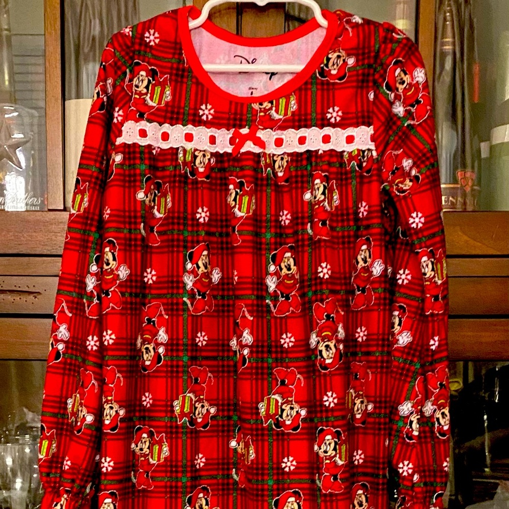 Disney long “granny” nightdress